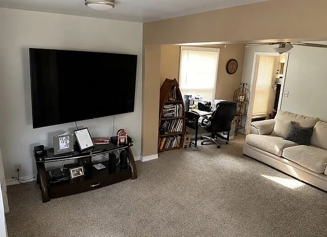 25501 Pembroke Ave — Photo 7