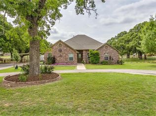 585 Harmony Rd, Weatherford, TX 76087