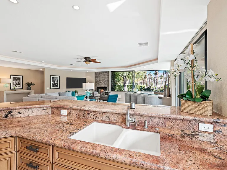 73465 Irontree Dr — Photo 34