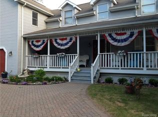 4903 Algonquin Blvd, Clarkston, MI 48348