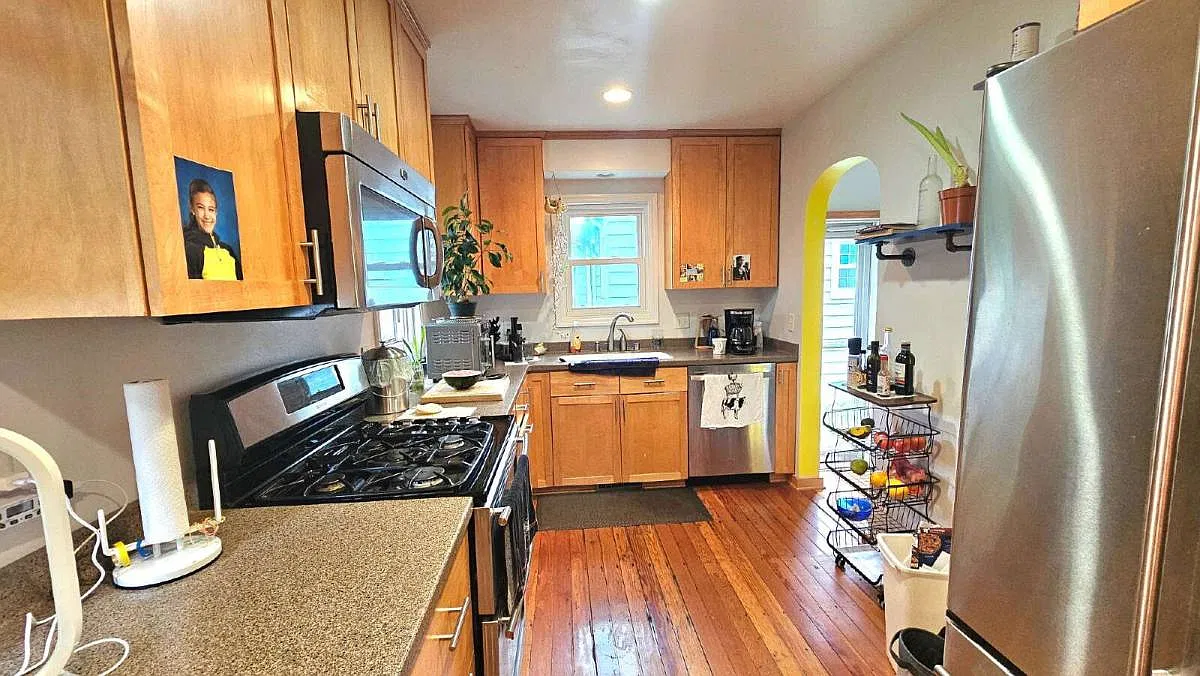 2817 Idaho Ave S in Minneapolis, MN 55426 — Photo 4