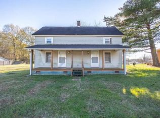 180 Old Pacolet Rd, Cowpens, SC 29330