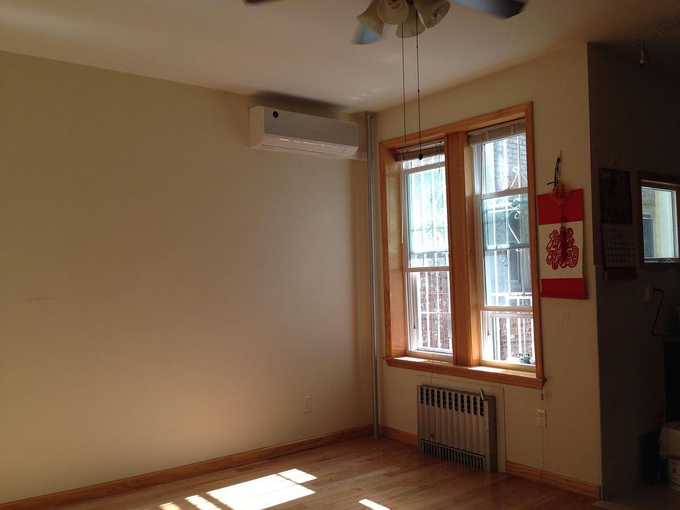 1st image of 2130 E 15th St