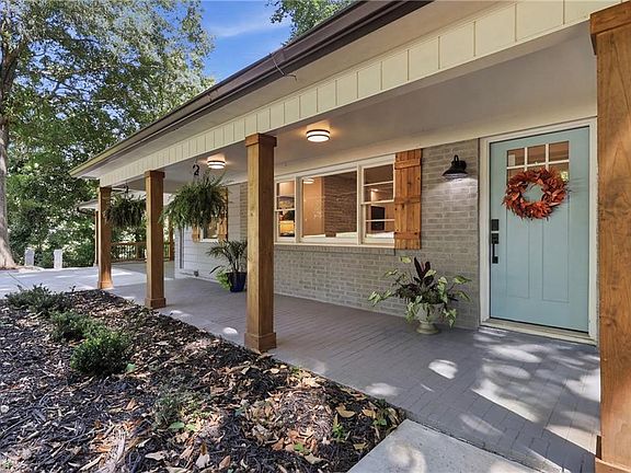 2nd image of 334 Country Ln