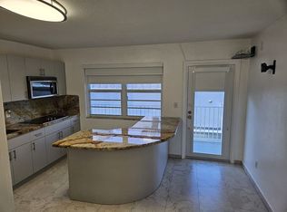 524 Washington Ave APT 305, Miami Beach, FL 33139