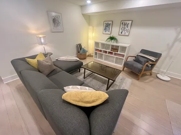 1317 Allison St NW, Washington, DC 20011