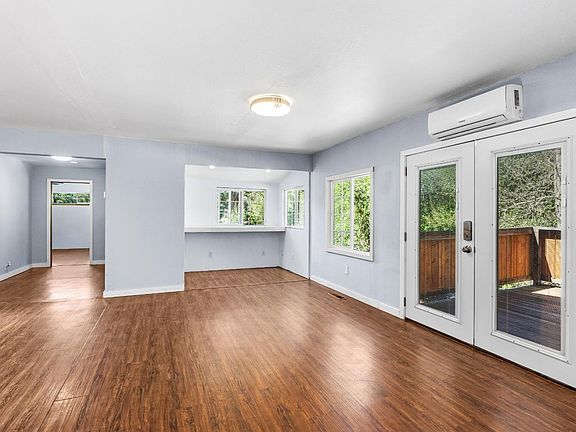 5th image of 15666 Kings Creek Rd