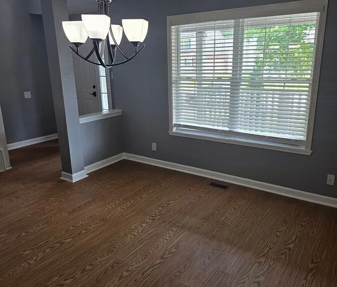 2432 Inishmore Ct — Photo 2