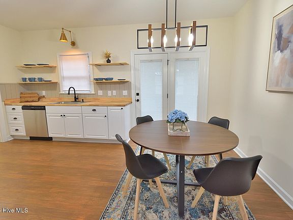 5th image of 1592 Overton Drive