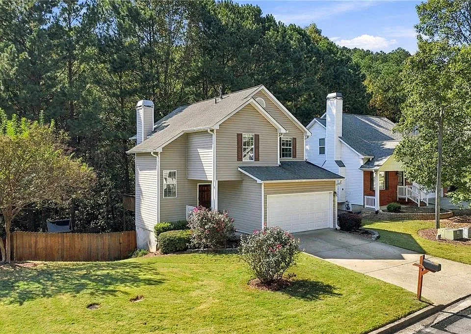 538 Parkstone Ln