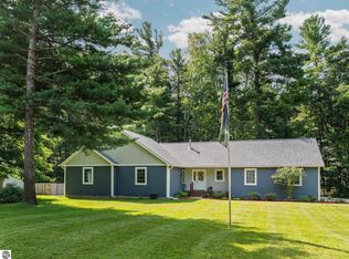 698 Bass Lake Rd, Traverse City, MI 49685