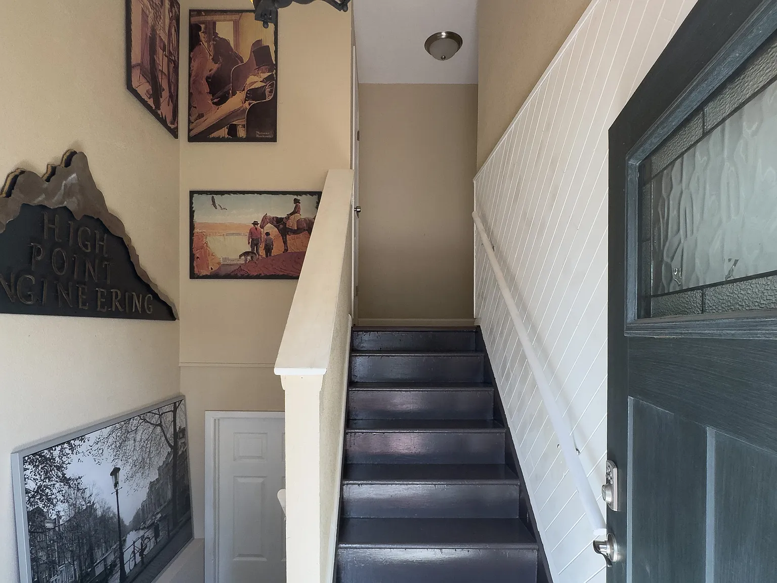 2 bed, 700 sqft, $1,750 — Photo 3