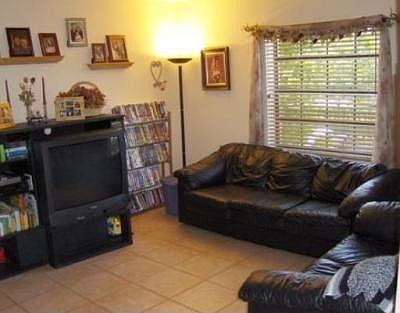 5th image of 10631 NW 14th St APT 223