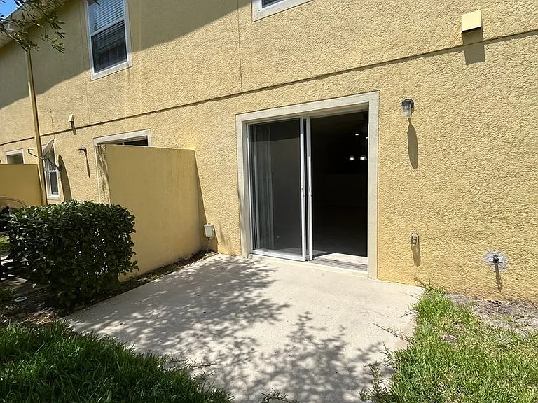 290 Glowing Peace Ln #52 — Photo 15