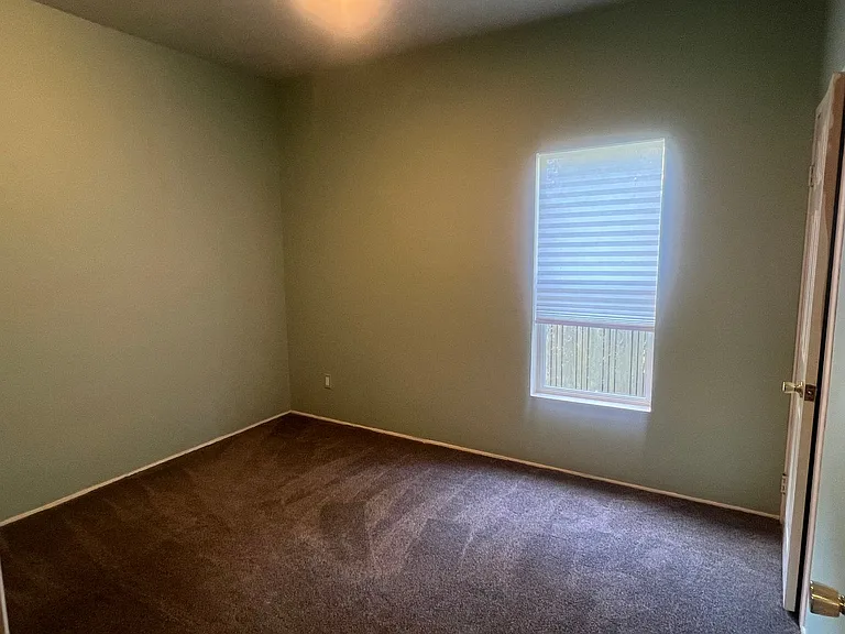 3007 Peabody St — Photo 15