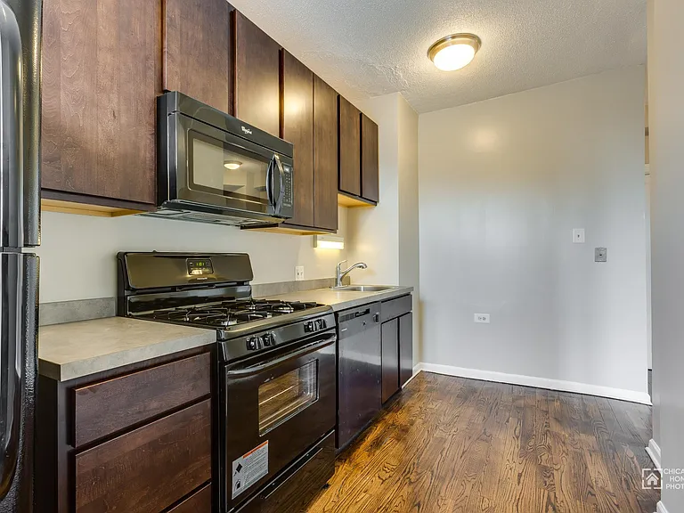 7301 N. Sheridan — Photo 40