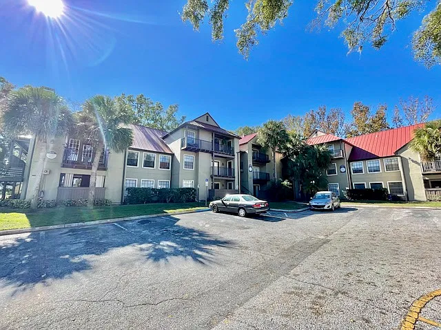 236 Afton Sq #308