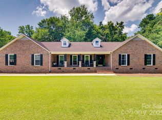 1388 Aragon Beach Rd, Rock Hill, SC 29732