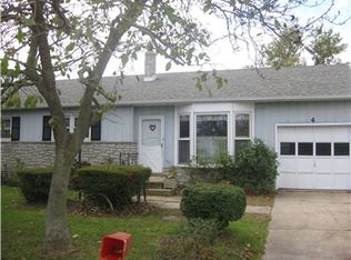 4 Hybridge Ave, Saint Georges, DE 19733