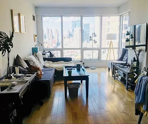 Rented by Park River | media 33