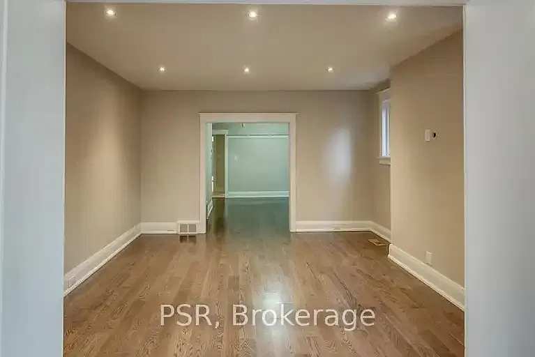 109 Neville Park Blvd — Photo 4