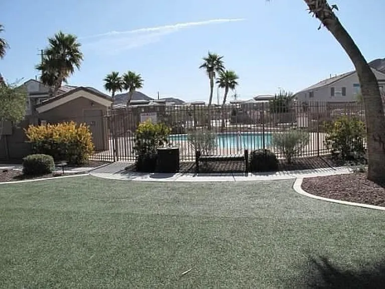 1142 Grass Pond Pl #102 — Photo 4