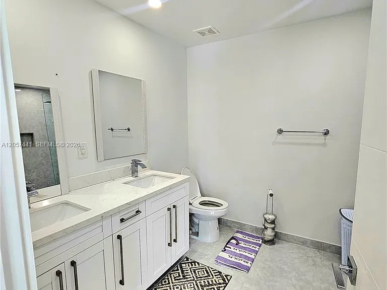 1430 NE 53rd Ct — Photo 18