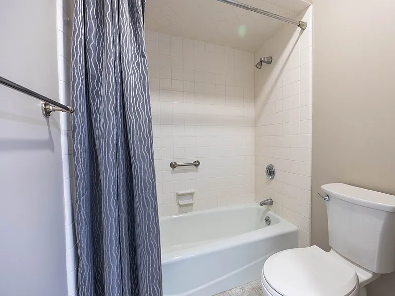 Hallway bathroom #2