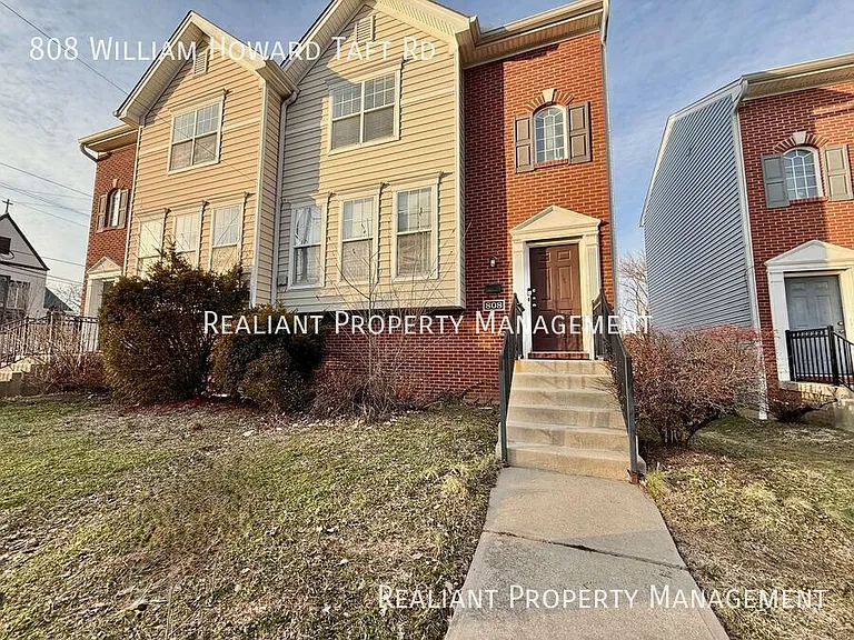 808 William Howard Taft Rd — Photo 1