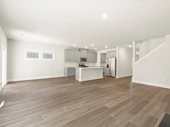 523 Tilson Rd, Piedmont, SC 29673