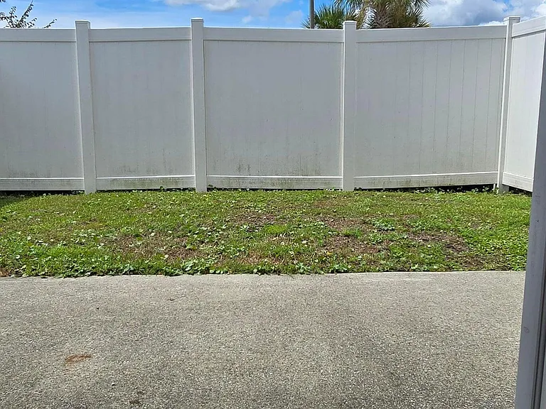 5837 Bay Pl — Photo 11
