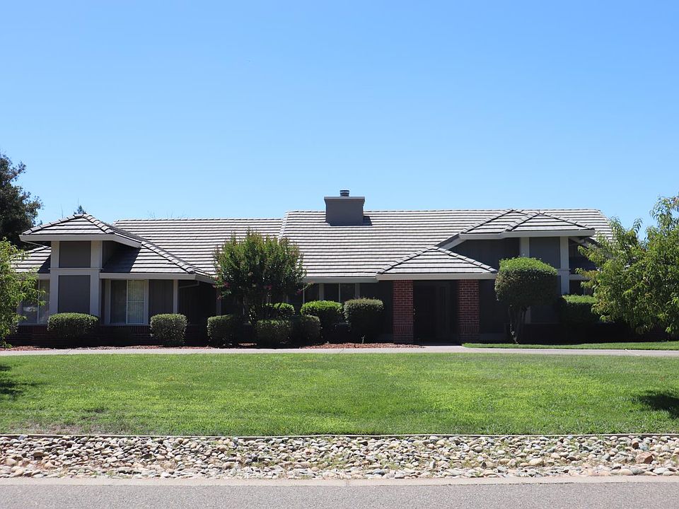 1st image of 8208 Dressage Way