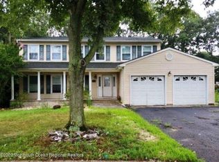 144 Pine Needle St, Howell, NJ 07731