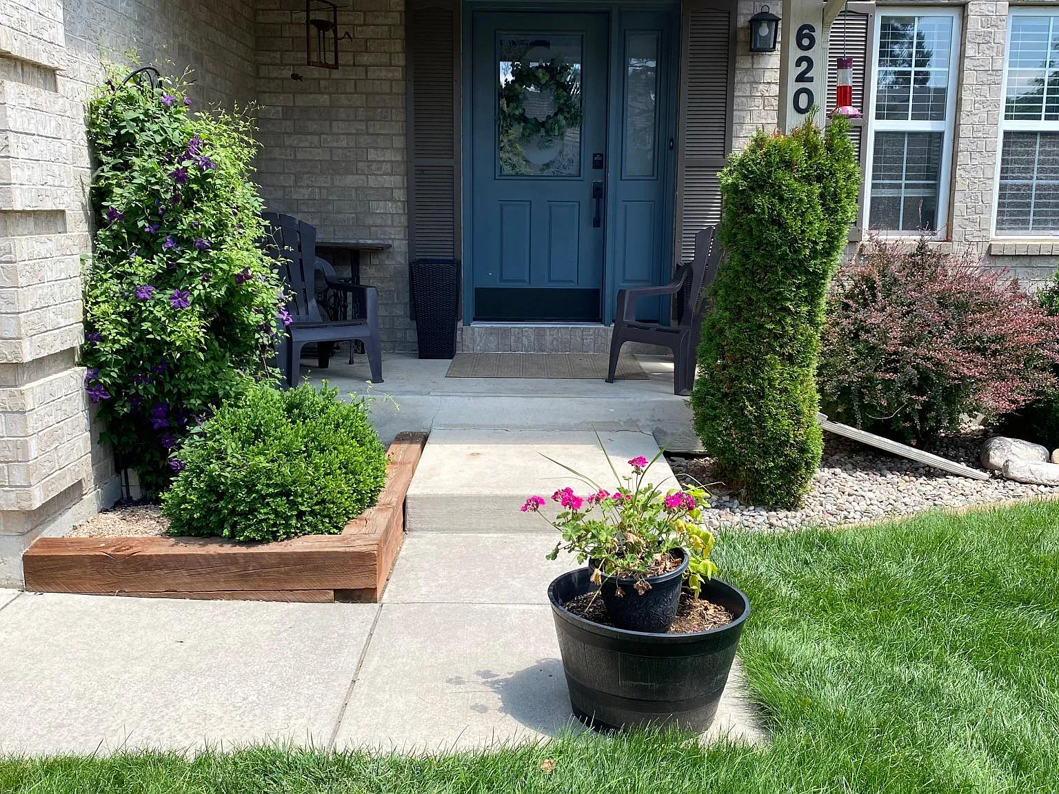 620 Fernglen Ct — Photo 2