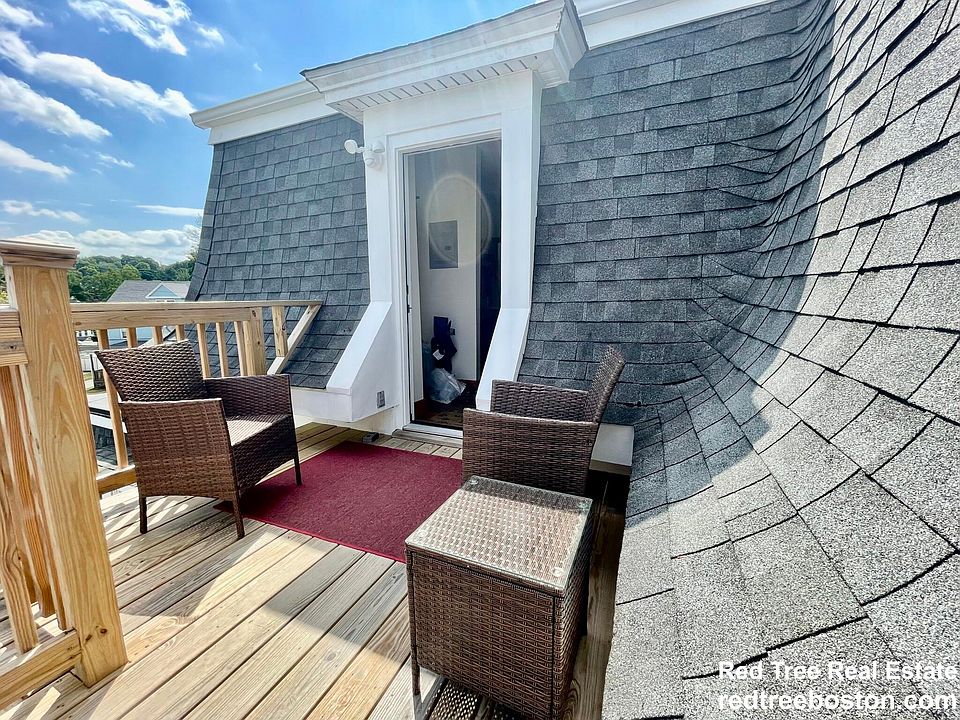 1st image of 98 Franklin St #3