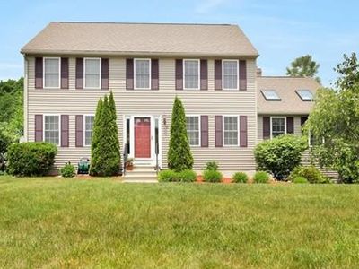 30 Green Meadow Ct, Northbridge, MA, 01534