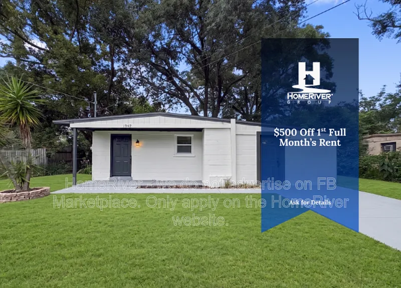 1942 Brookview Dr S
