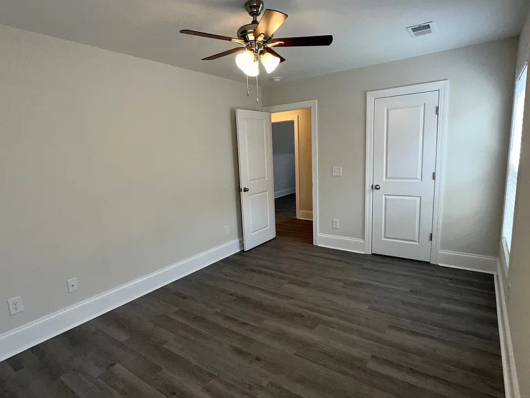 1102 Cavil Hollins Ct — Photo 29