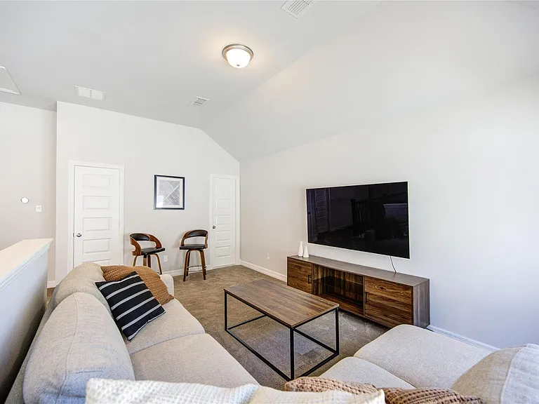 4110 Sherman Oak Ln — Photo 39