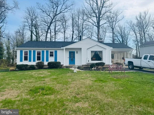 2450 Shawnee Ln, Waldorf, MD 20601