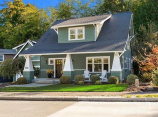 9338 N Town Dr NE, Bainbridge Island, WA