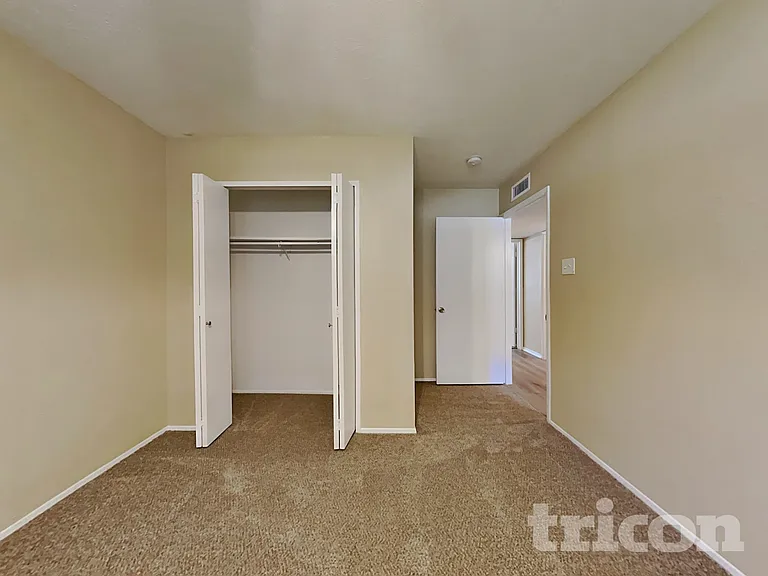 9324 Timberbluff Rd — Photo 12