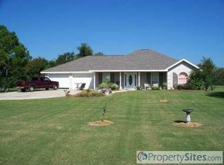 405 E 25th Pl, Larose, LA 70345