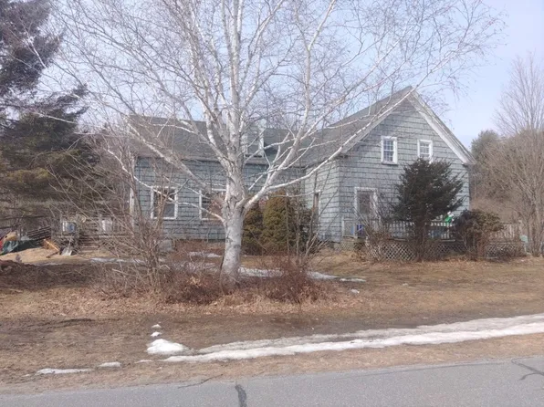 74 Maple Ridge Rd, China, ME 04358