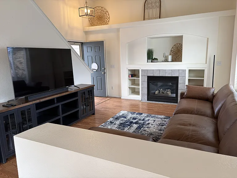 5831 Moon Ridge Dr — Photo 5