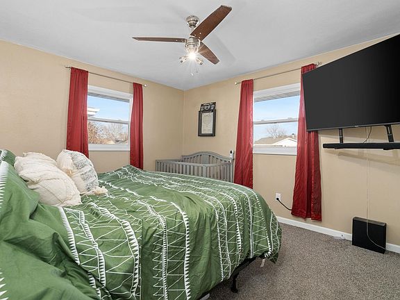 4th image of 1723 Ontario Dr