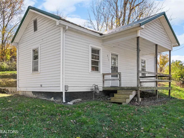 817 Main St, Jacksboro, TN 37757
