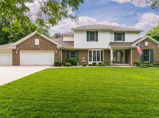 4105 Wyndham Dr NE, Cedar Rapids, IA 52402