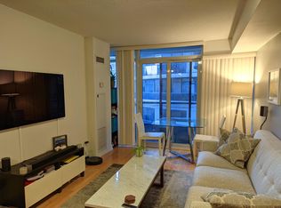 25 Carlton St #706, Toronto, ON M5B1L4