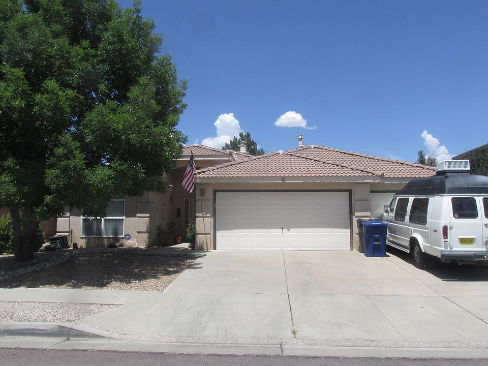 1st image of 7009 Luz De La Luna Pl NW